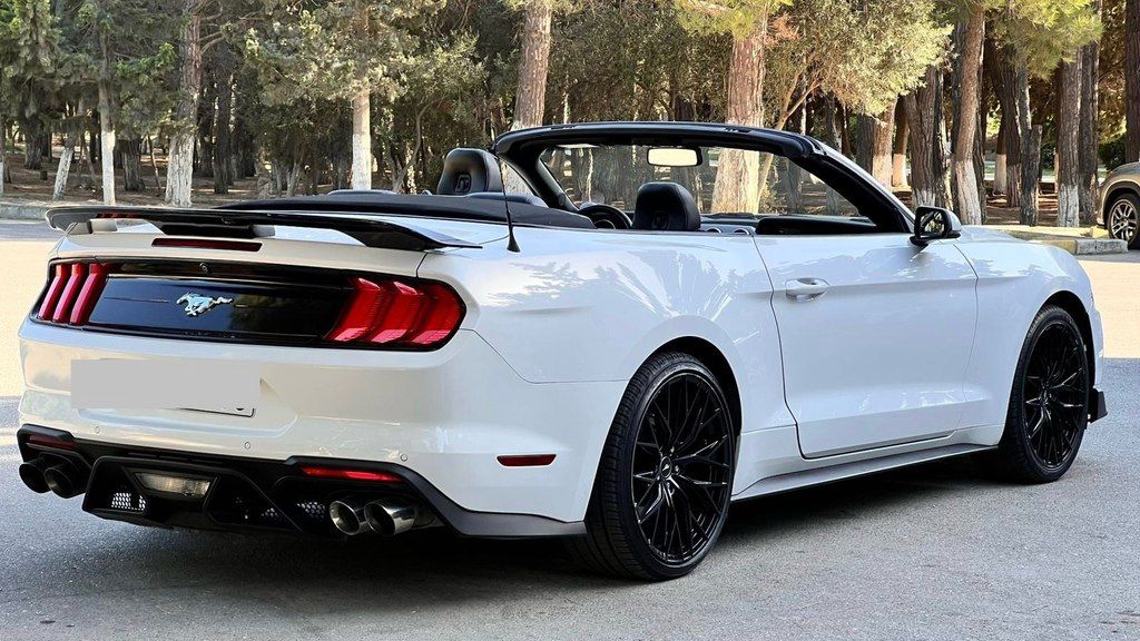 Ford Mustang, 2.3 L, 2020 il, 151 000 km — Avtomobillər, Bakı (3)