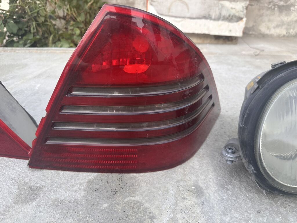Salam faralarda problem yoxdur orginaldır. Arxa stopun birində qırıq — Avtomobil işığı, Masazır (5)