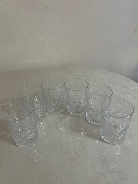Stəkan dəsti — Dining tableware