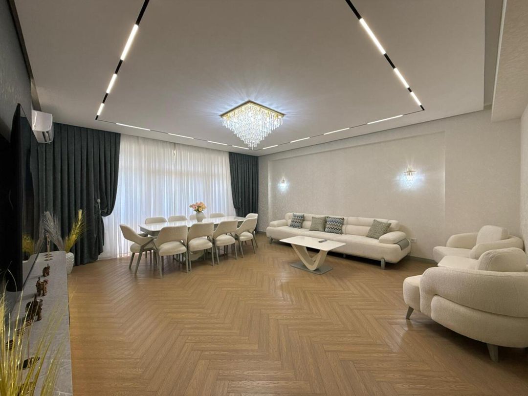 Satılır 4 otaqlı yeni tikili 185 m² — Mənzil, Bakı (6)