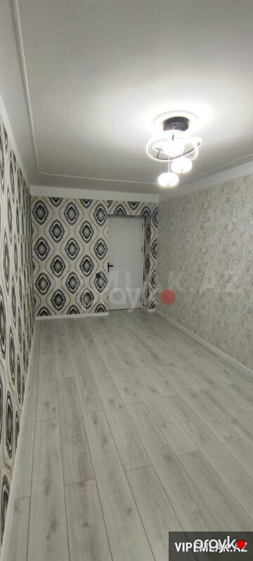 Binəqədi rayonunda 3 otaqlı Köhnə tikili Satılır, 68 m² — Mənzil, Bakı (4)