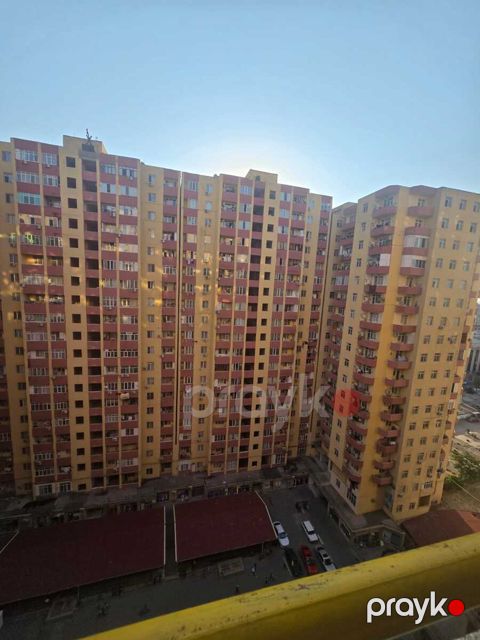 Satılır 2 otaqlı yeni tikili 72 m²