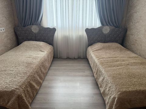 İki ədəd tək nəfərlik çarpayı dəsti - Ölçü: standart tək nəfərlik — Bakı