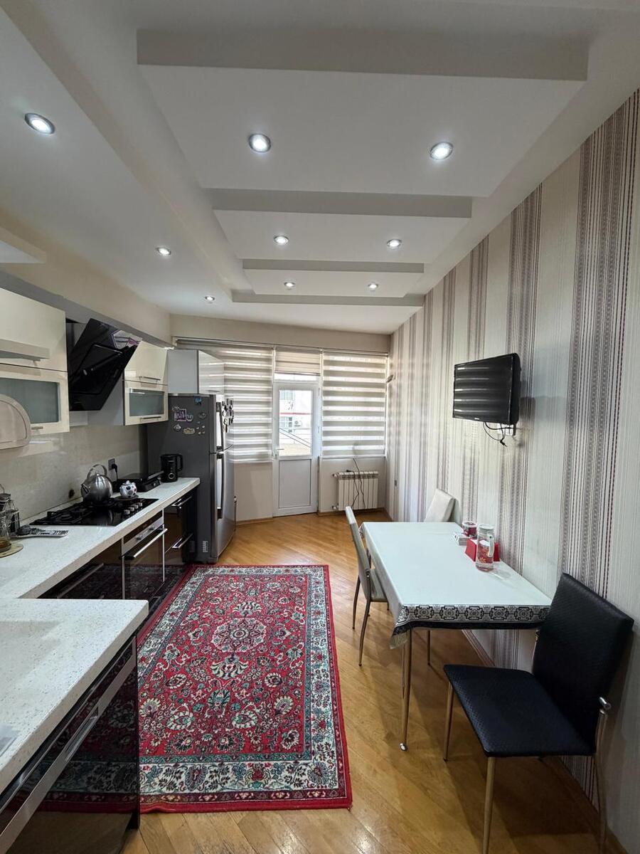 Satılır 3 otaqlı yeni tikili 130 m² — Mənzil, Bakı (12)