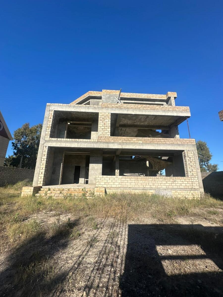 Satılır 10 otaqlı həyət evi/bağ evi 700 m² — Ev, villa, Bakı (4)