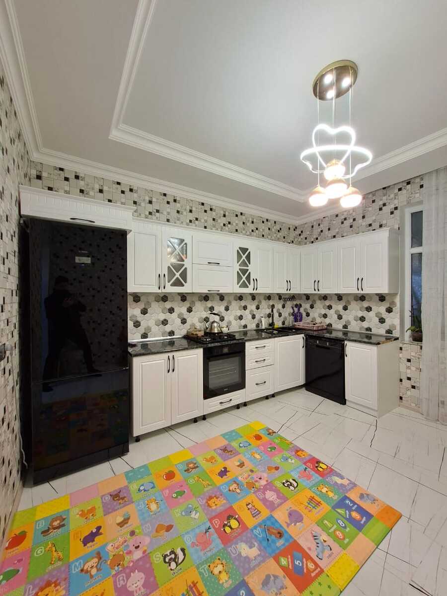 Satılır 6 otaqlı həyət evi/bağ evi 250 m² — Ev, villa, Bakı (9)
