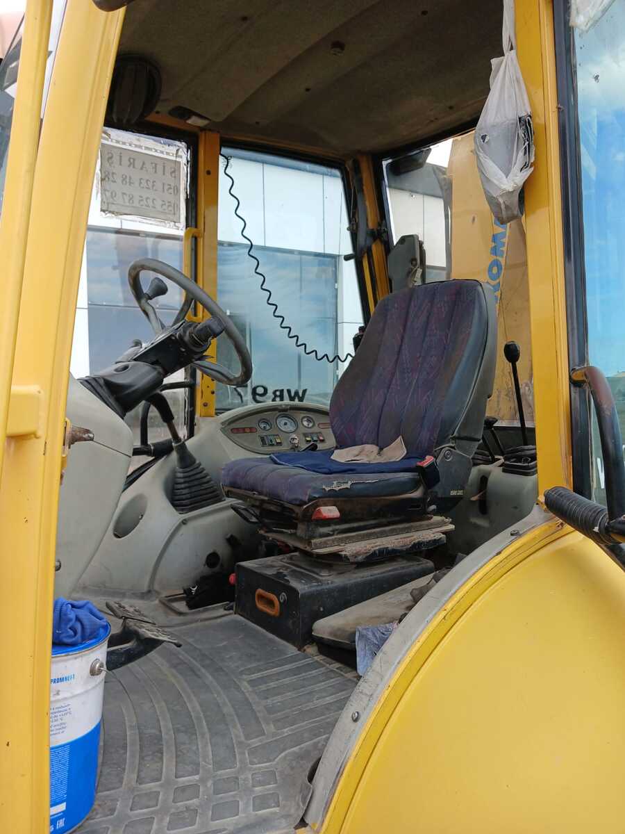 Tikinti texnikası Komatsu, 2002 il — İnşaat texnikası, Bakı (5)