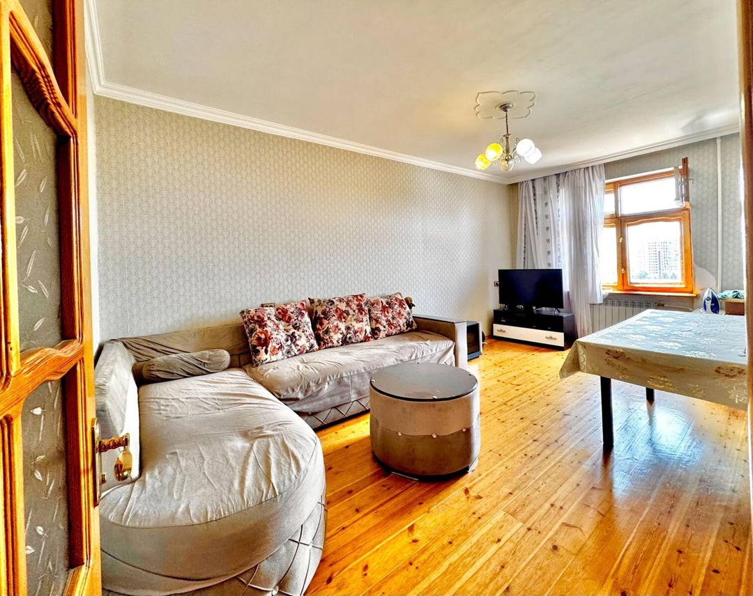 Satılır 3 otaqlı köhnə tikili 80 m² — Mənzil, Bakı (2)