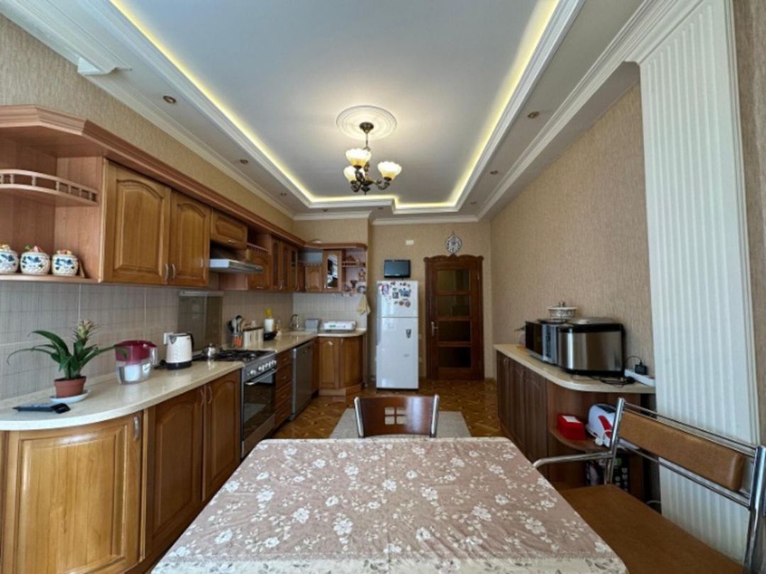 Satılır 3 otaqlı yeni tikili 140 m² — Mənzil, Bakı (11)