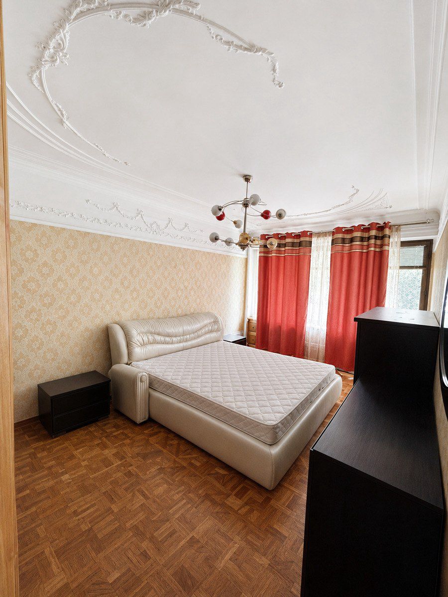 Satılır 4 otaqlı köhnə tikili 190 m² — Mənzil, Bakı (4)
