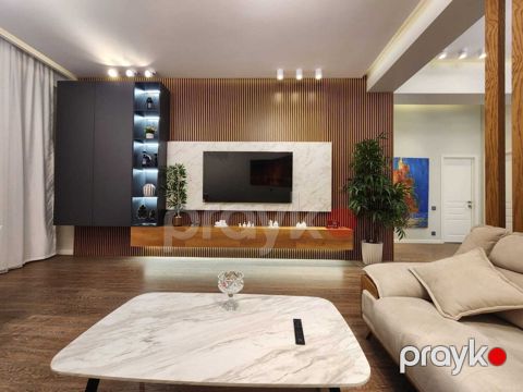 İcarəyə verilir 3 otaqlı yeni tikili 140 m²