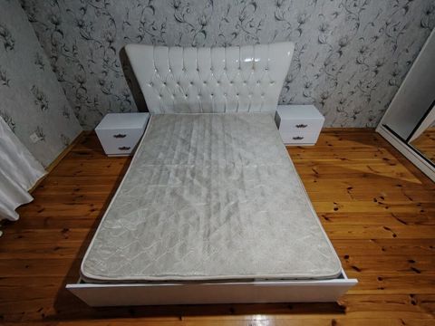 Aspirator, qaz peçi, uvannik çıxmaq şərti ilə. Mebelləri satılır — Bakı