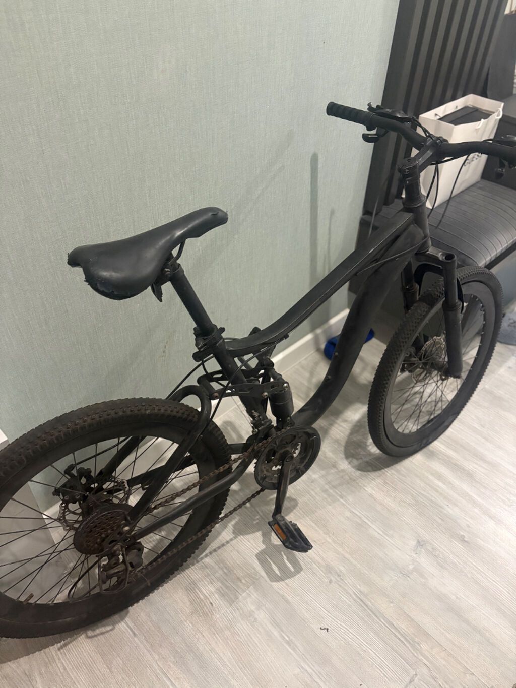 İşlənmiş Şəhər velosipedi 24", sürətlərin sayı: 27, Ünvandan götürmə — Yol velosipedləri, Bakı (2)