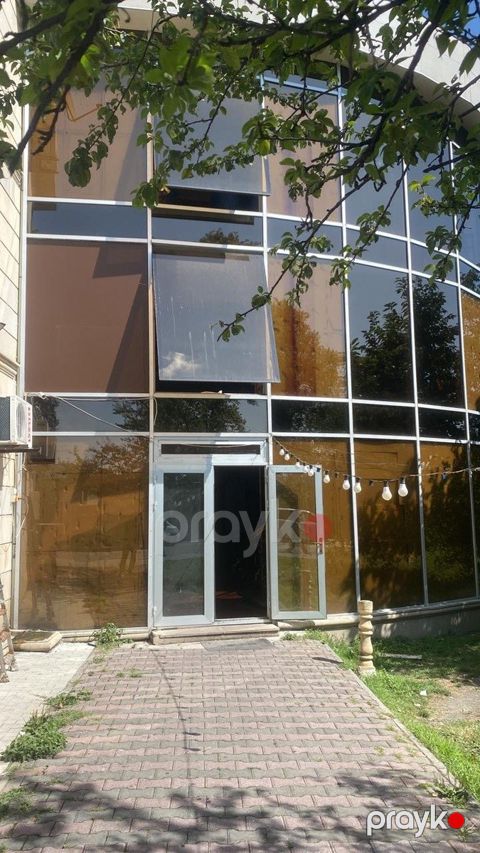 İcarəyə verilir obyekt 270 m²