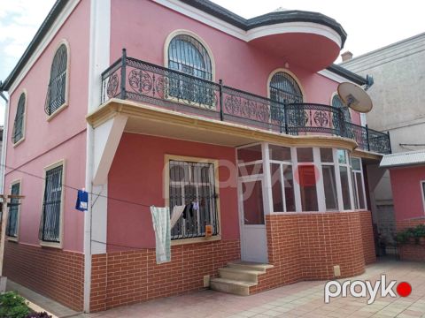 Satılır 6 otaqlı həyət evi/bağ evi 240 m² — Bakı