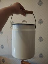 Emallı metal vedrə-qazan (qapaqlı) - Material: emallı polad, ağ rəng — Cookware