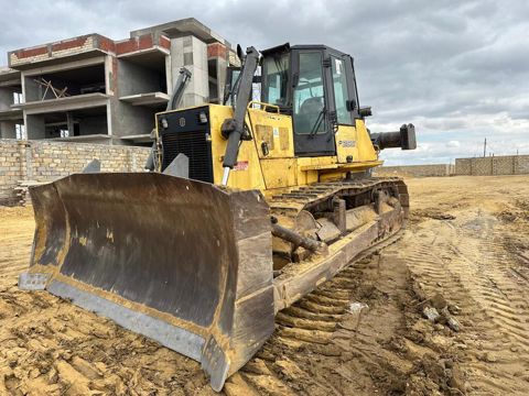 "New Holland D255" buldozer icarəsi — Bakı
