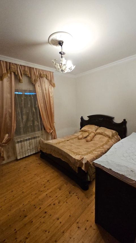 İcarəyə verilir 2 otaqlı həyət evi/bağ evi 75 m² — Bakı
