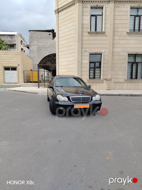 Mercedes C 200, 2.0 L, 2000 il, 340 000 km