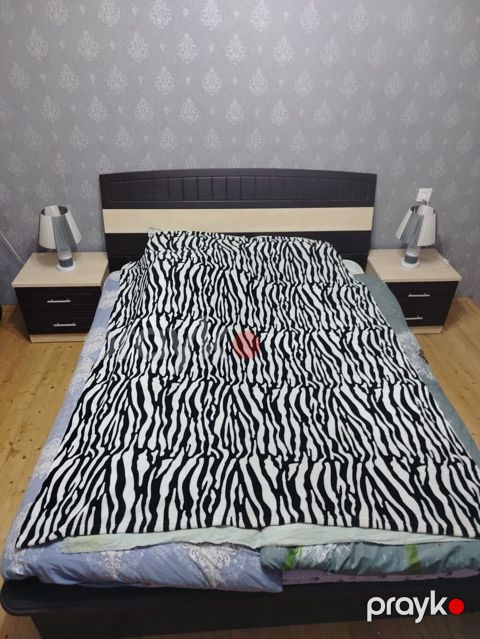 Taxt dəsti tumbalarla birlikdə. - Ölçü: 2.23 m x 1.76 m - Dəst — Bakı