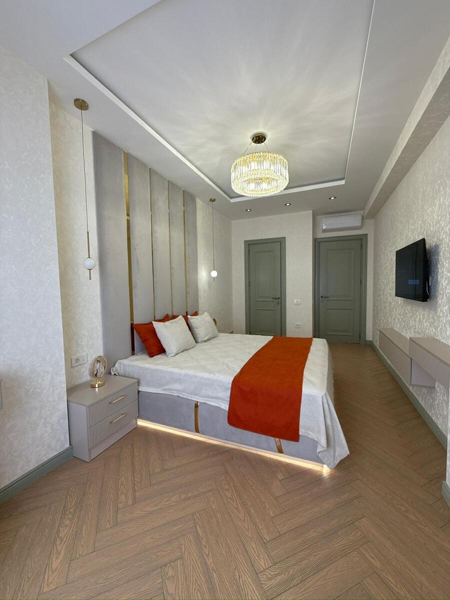 Satılır 4 otaqlı yeni tikili 185 m² — Mənzil, Bakı (12)