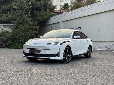 Changan Qiyuan A05, 1.5 L, 18.99 kWh, 2025 il, 1 450 km — Bakı