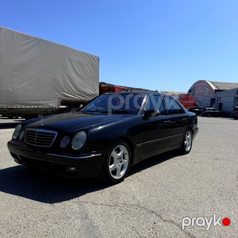 Mercedes E 270, 2.7 L, 2000 il, 265 000 km