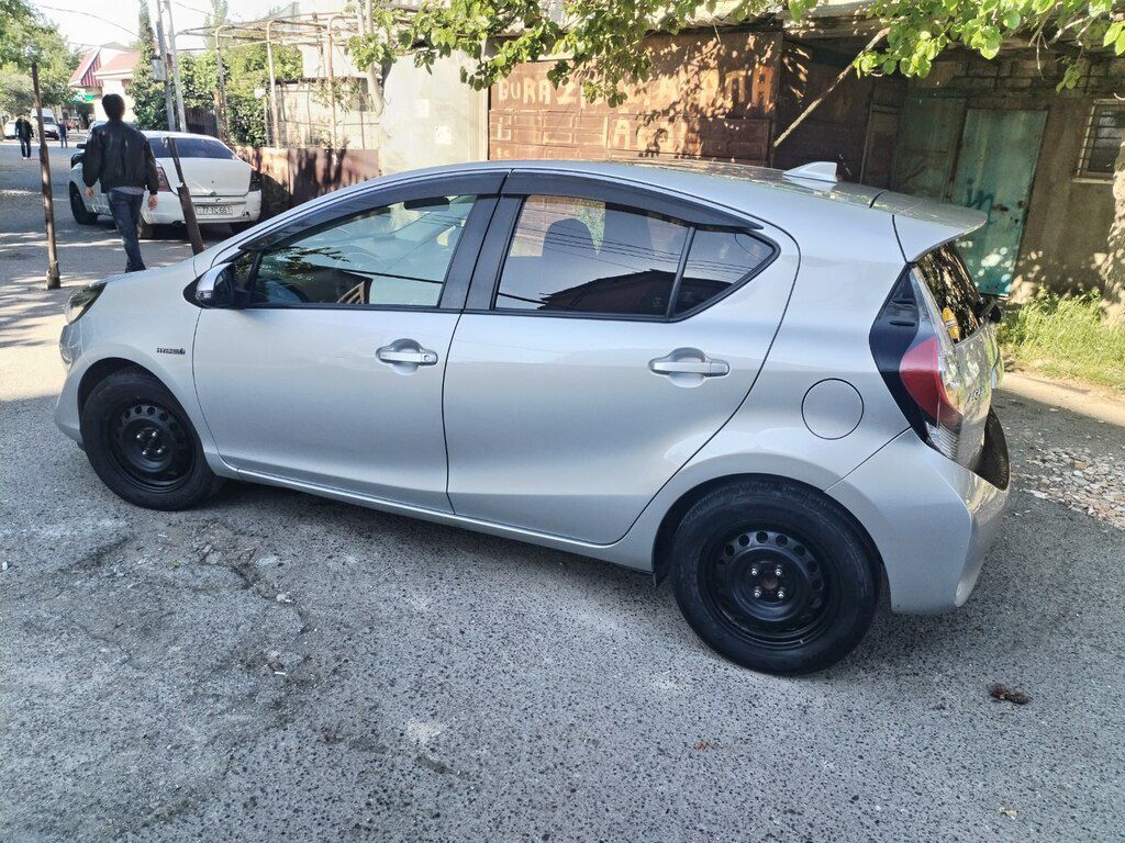 Toyota Aqua, 1.5 L, 0.87 kWh, 2019 il, 128 000 km — Avtomobillər, Bakı (3)