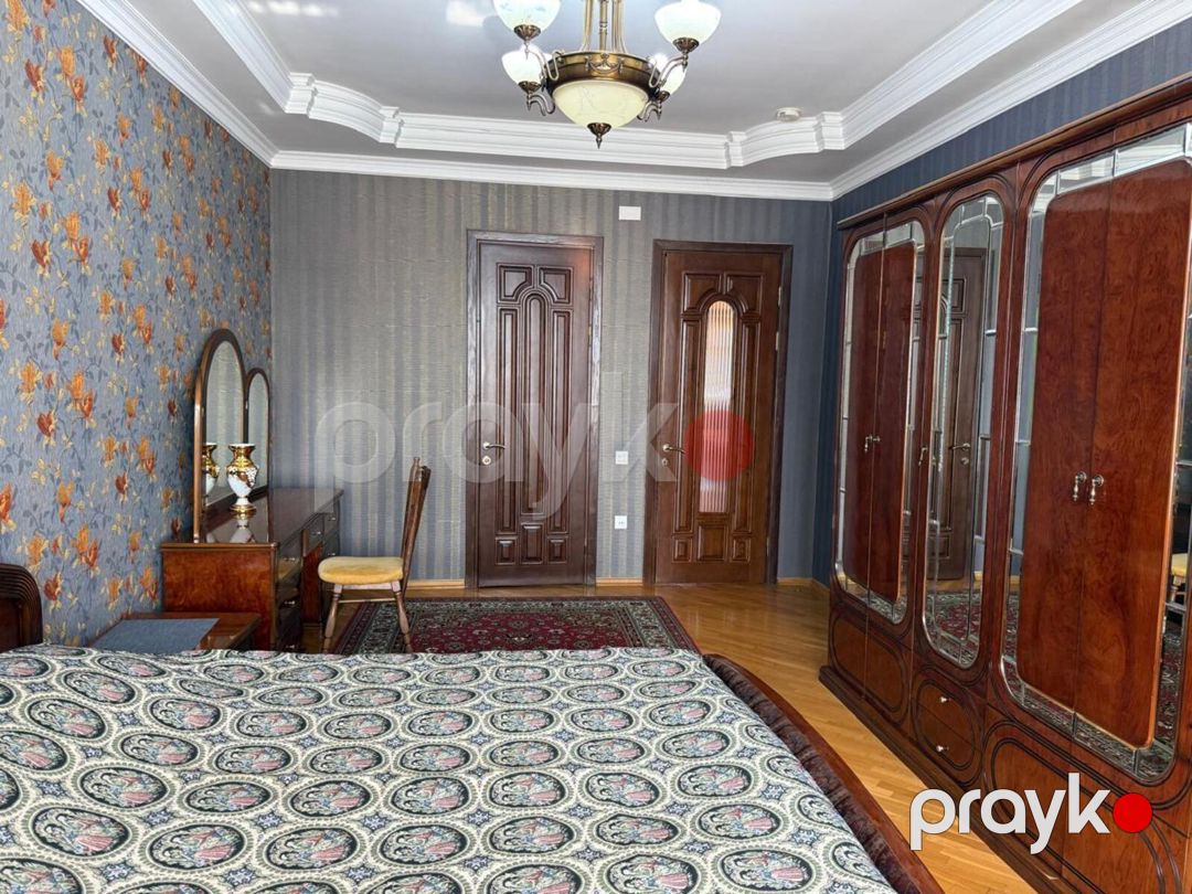 İcarəyə verilir 4 otaqlı yeni tikili 200 m² — Mənzil, Bakı (9)