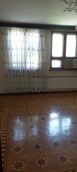 İcarəyə verilir 4 otaqlı köhnə tikili 90 m² — Vusal — Apartment