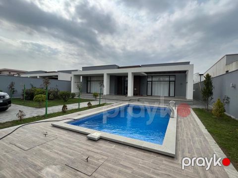 İcarəyə verilir 4 otaqlı həyət evi/bağ evi 280 m²