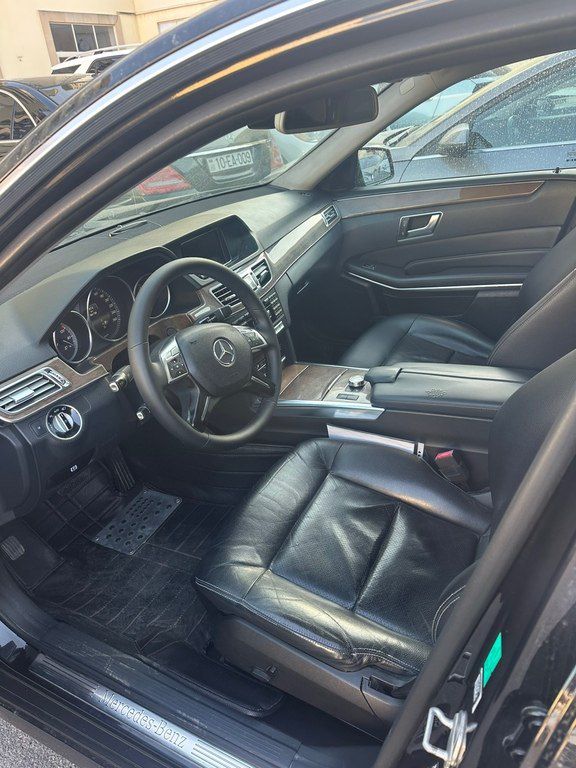 Mercedes E 220, 2.1 L, 2013 il, 747 000 km — Avtomobillər, Bakı (4)