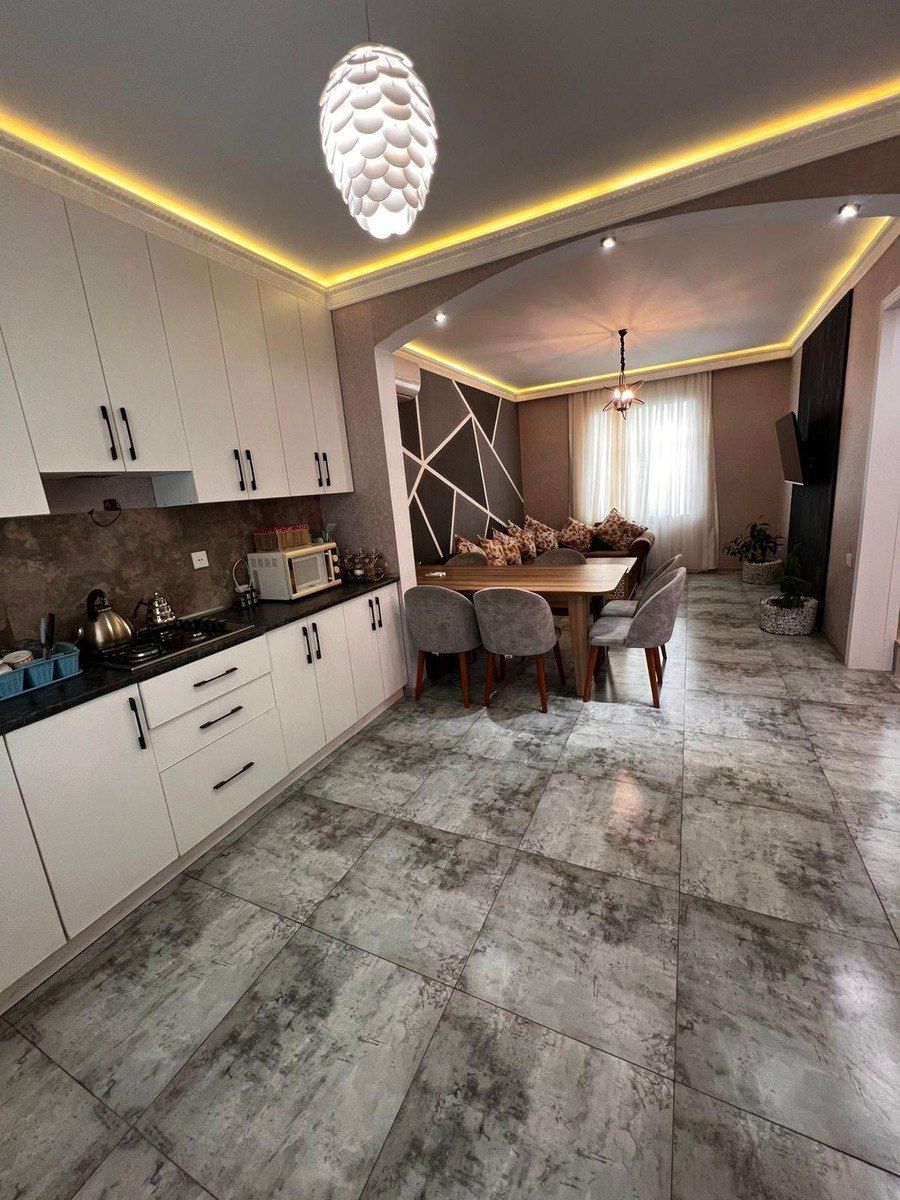 İcarəyə verilir 5 otaqlı həyət evi/bağ evi 180 m² — Ev, villa, Bakı (3)