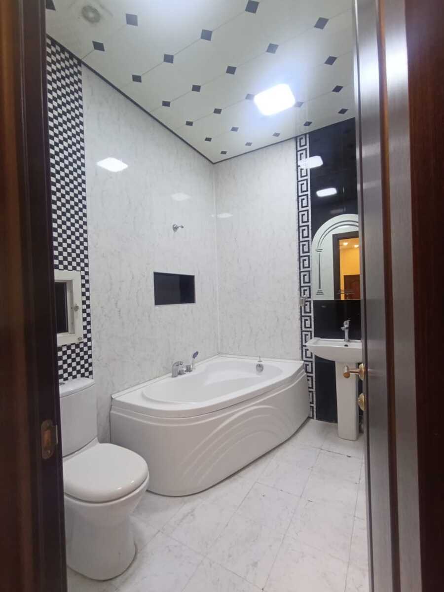 İcarəyə verilir 3 otaqlı yeni tikili 160 m² — Mənzil, Bakı (11)