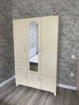 Dolab 120 azn əla vəziyyətdədi təzədi buzovna vişnovka Gy777 — Ikıncı el mebel — Шкафы