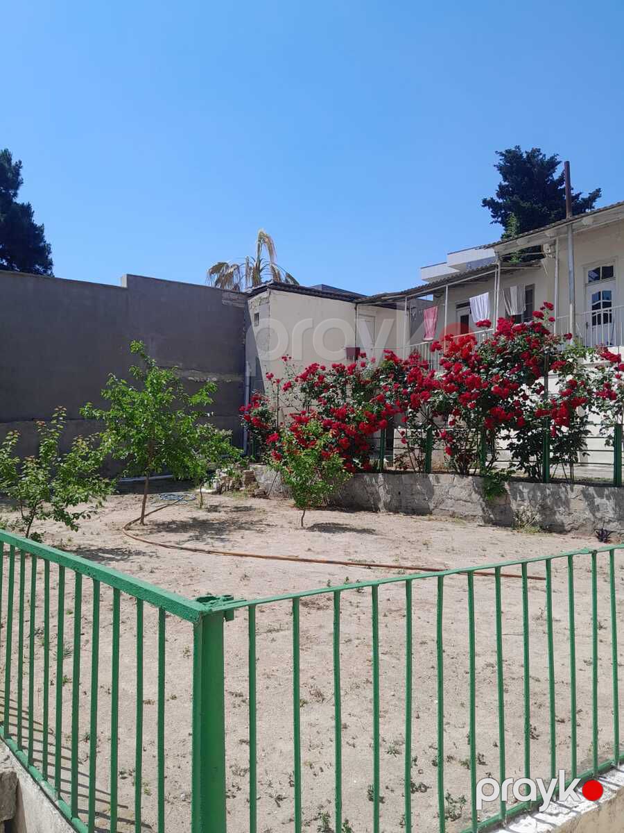 Satılır 4 otaqlı həyət evi/bağ evi 110 m² — Ev, villa, Bakı (2)