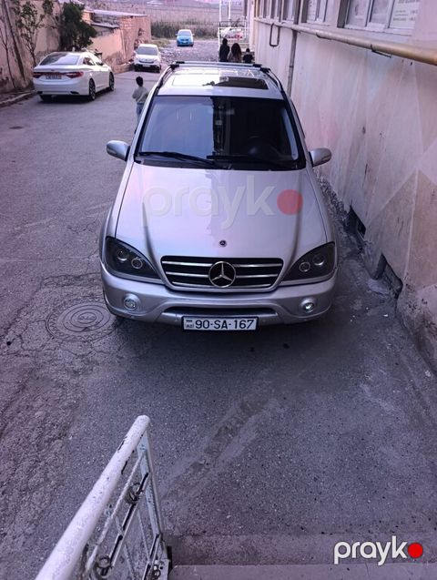 Mercedes ML 400 4MATIC, 4.0 L, 2003 il, 400 000 km