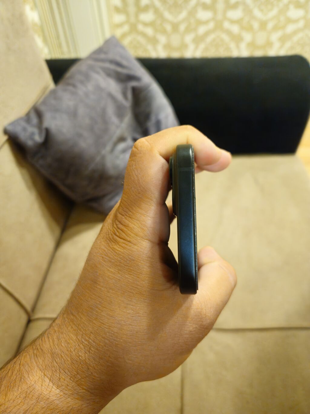 IPhone 15, 128 GB, Qara, Simsiz şarj — Apple iPhone, Bakı (5)
