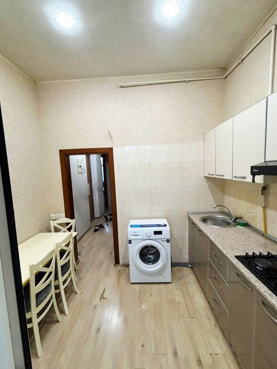 İcarəyə verilir 2 otaqlı köhnə tikili 65 m² — Mənzil, Bakı (5)