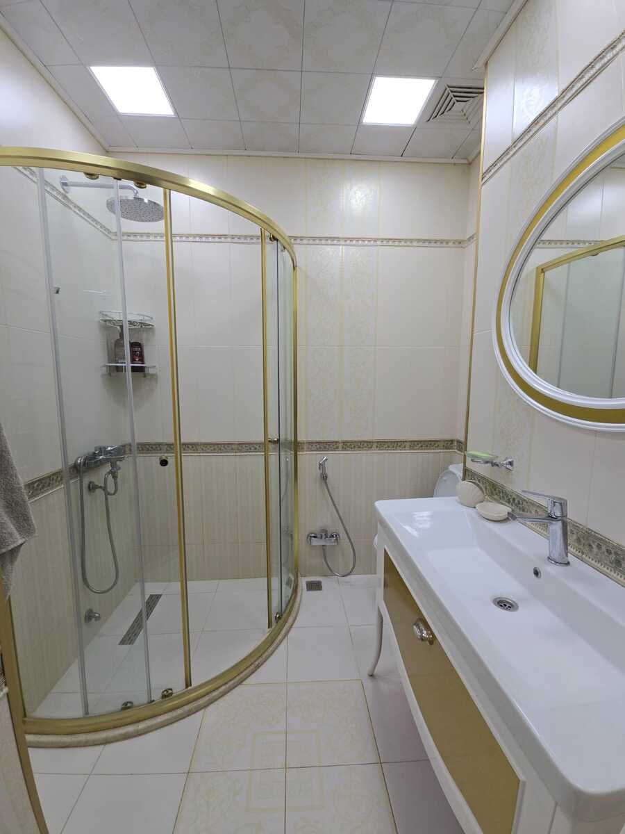 İcarəyə verilir 4 otaqlı yeni tikili 200 m² — Mənzil, Bakı (11)
