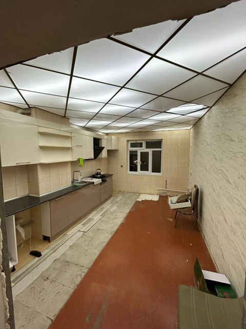 Satış: 5 otaqlı Köhnə tikili, 130 m², Suraxanı rayonu — Bakı