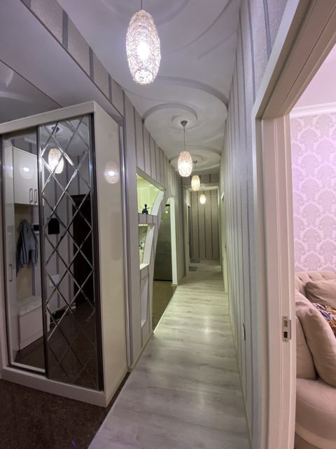 Satılır 3 otaqlı yeni tikili 70 m² — Bakı