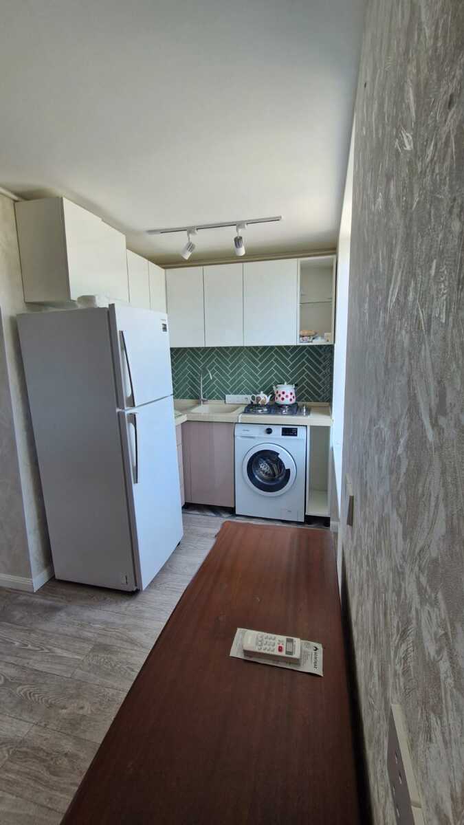 İcarəyə verilir 1 otaqlı köhnə tikili 35 m² — Mənzil, Bakı (6)