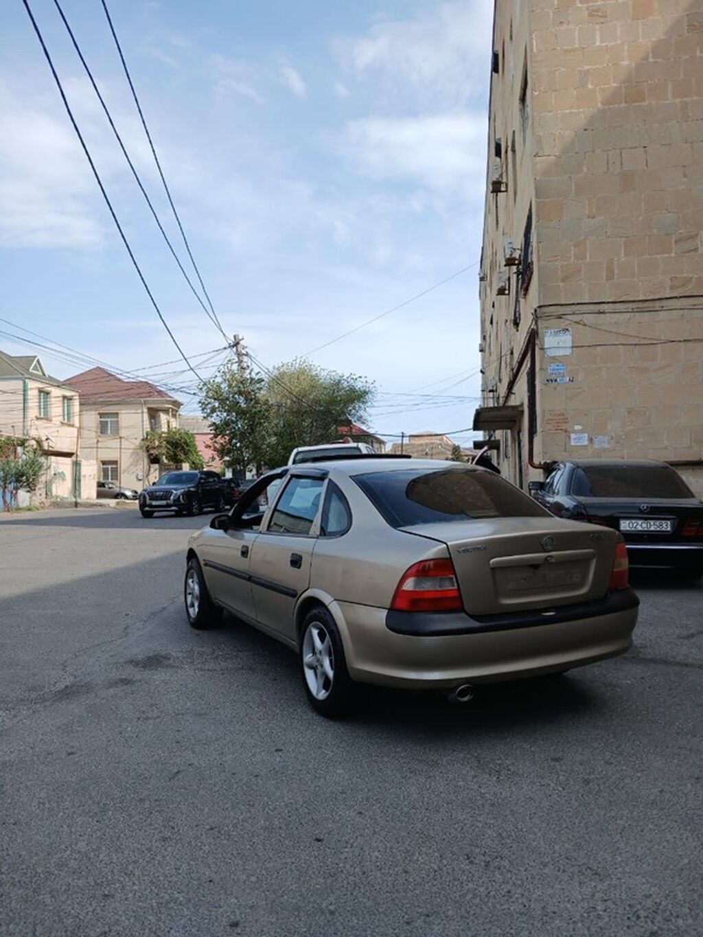 Opel Vectra sedan -ideal veziyyetde satılır. İli 1998 2 mator — Avtomobillər, Xırdalan (3)