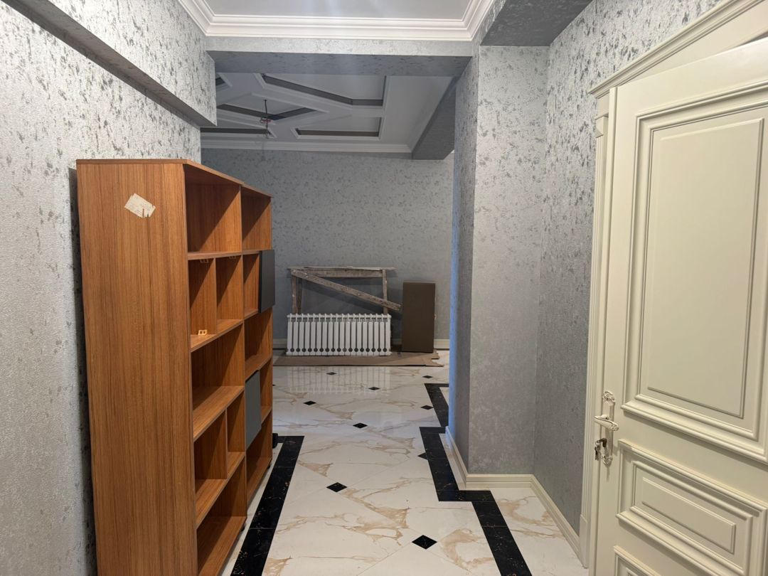 Satılır 4 otaqlı yeni tikili 232 m² — Mənzil, Bakı (5)