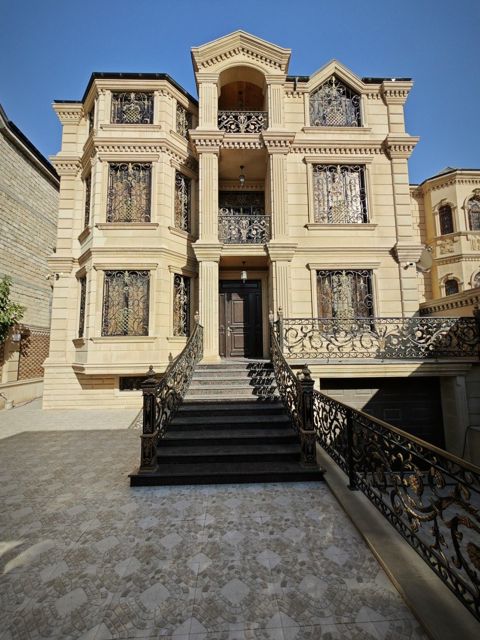 Satılır 7 otaqlı həyət evi/bağ evi 480 m² — Bakı