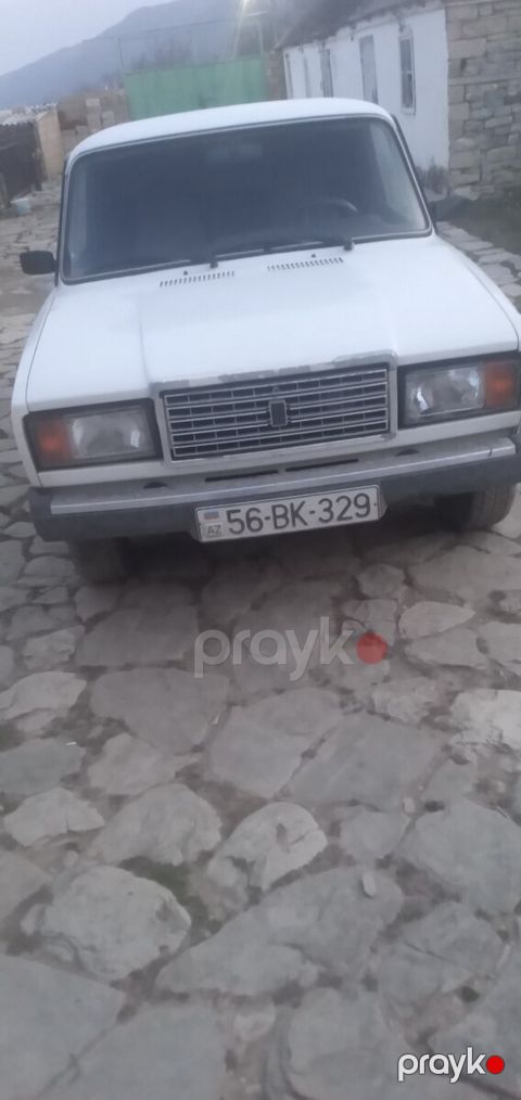 Lada (vaz) 2107, 2009 il — Şamaxı
