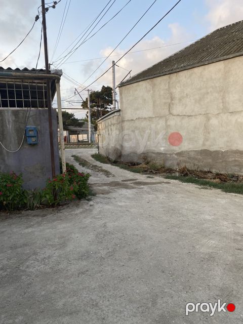 İcarəyə verilir 3 otaqlı həyət evi/bağ evi 80 m²