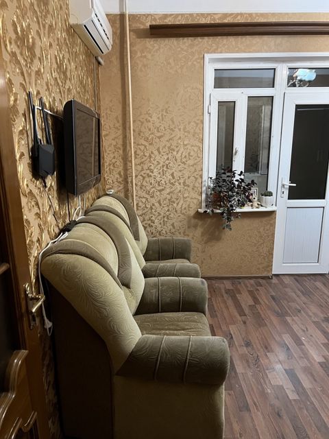 2-otaqlı mənzil kirayə verilir, 7-ci mkr., 100 m² — Bakı