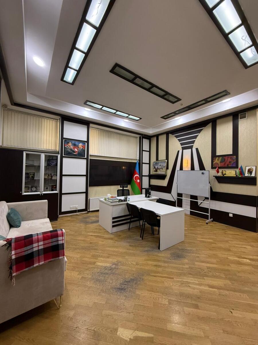 İcarəyə verilir 6 otaqlı ofis 220 m² — Ofis, Bakı (2)